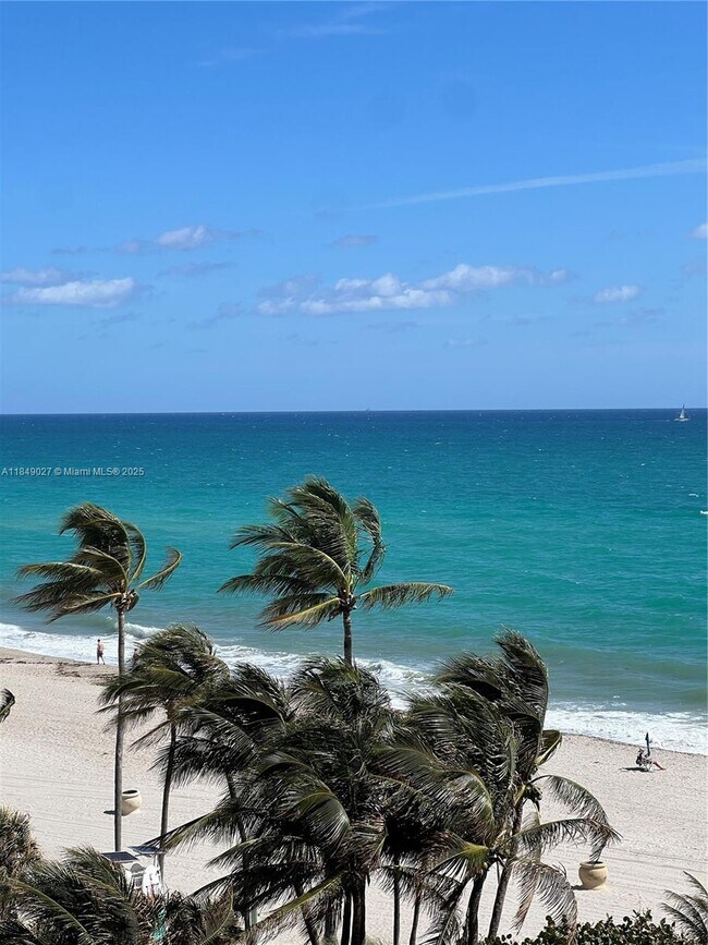 Primary Photo - 2501 S Ocean Dr