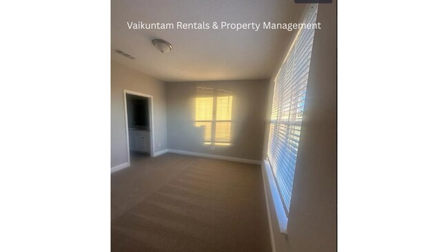Building Photo - 761 Cherry Elm Dr