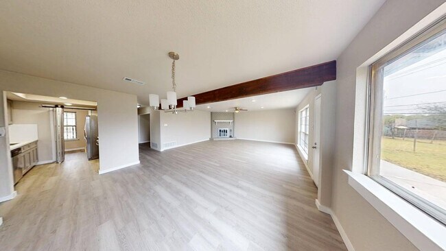 Building Photo - 2018 Shoemaker Dr