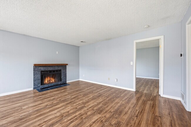 Building Photo - 3021 S Ursula Cir