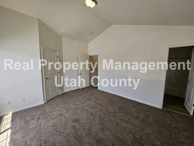 Building Photo - 491 N 1235 W