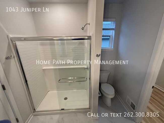 Building Photo - 1043 Juniper Ln