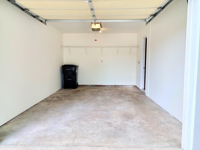 Building Photo - 3501 Delmar Ct