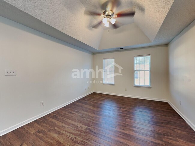 Building Photo - 4763 Asherton Pl NW