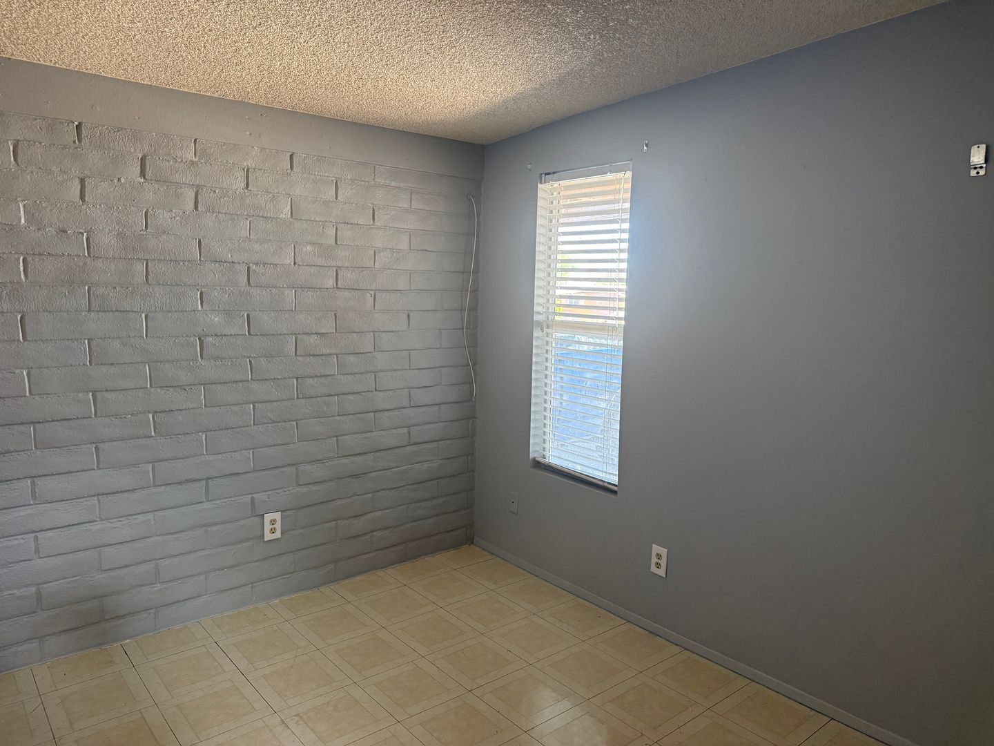 Building Photo - 3412 S Jessica Ave