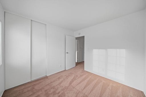 Building Photo - San Diego New Years Special Two Weeks FREE 3 bed /2 bath Home w Garage, Enclosed Patios, Fireplac...