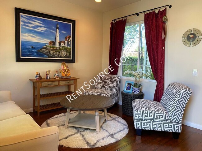 Building Photo - 24310 Las Palmas St