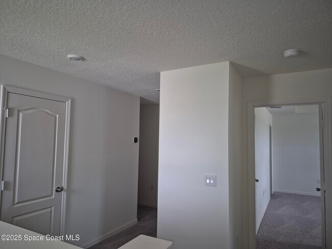 Building Photo - 3608 Grappler Cir SE