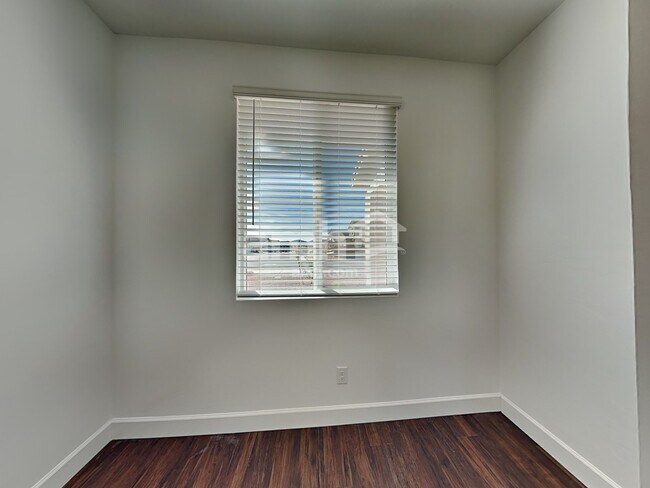 Building Photo - 9742 N Camino Benicardo