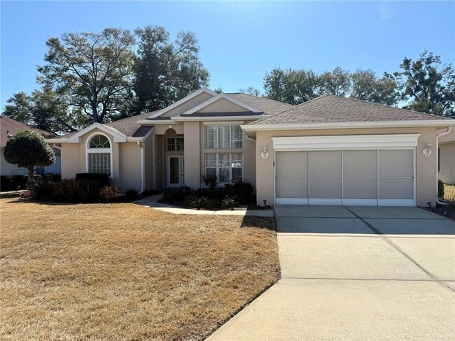 Building Photo - 6541 SW 111th Loop