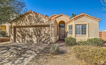 Building Photo - BEAUTIFUL 3 BEDROOM 2 FULL BATHS SINGLE ST...