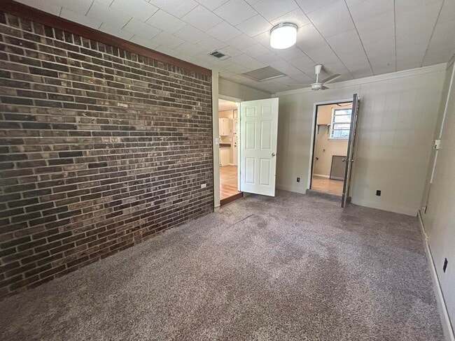 Building Photo - 1511 Texas Pkwy