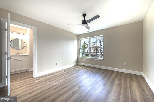 Building Photo - 820 Archer St