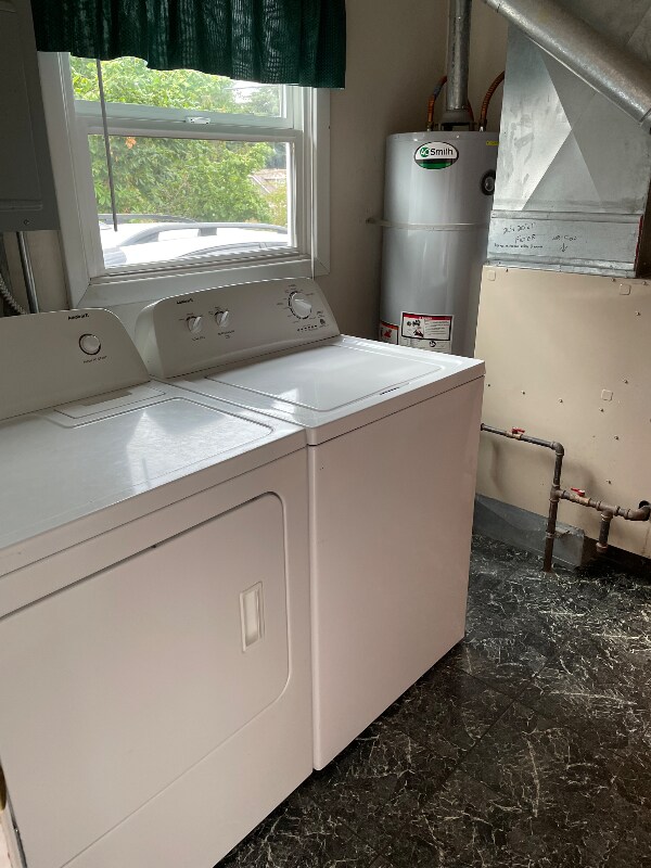 Building Photo - 38850 Pleasant St