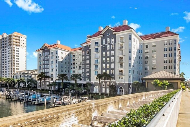 Building Photo - 700 S Harbour Island Blvd