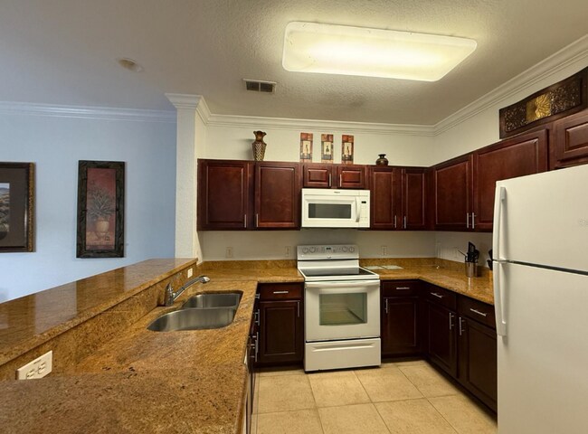 Building Photo - 2BR/2BA Furnished Condo | Resort Amenities Included