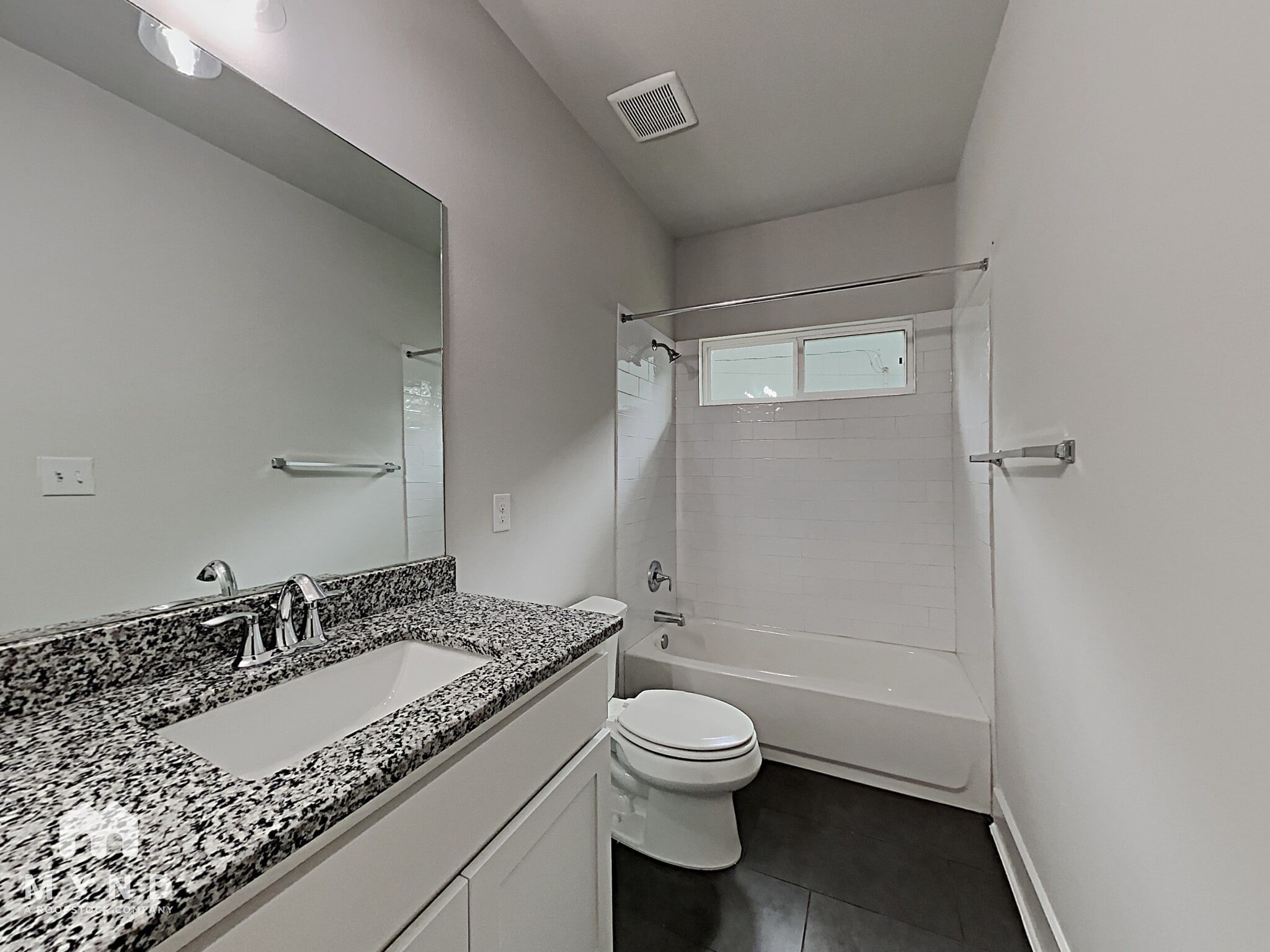 Building Photo - 423 Channing Ave