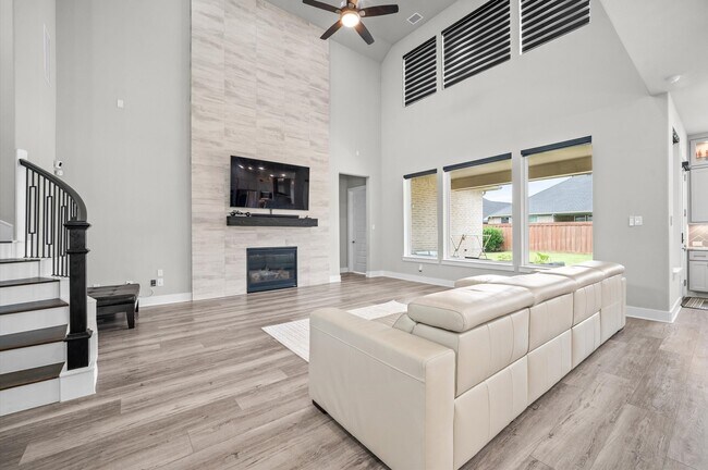Building Photo - 20731 Via Santa Caterina Dr