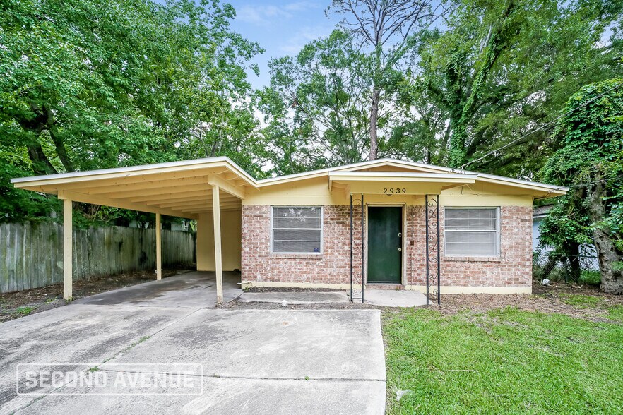 Primary Photo - 2939 W 4th St