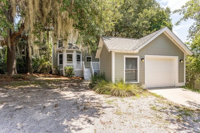 Building Photo - 136 Prescott Dr
