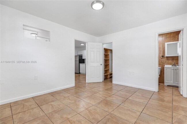 Building Photo - 567 NW 90th St