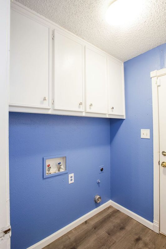Building Photo - 1535 Rocky Point Dr