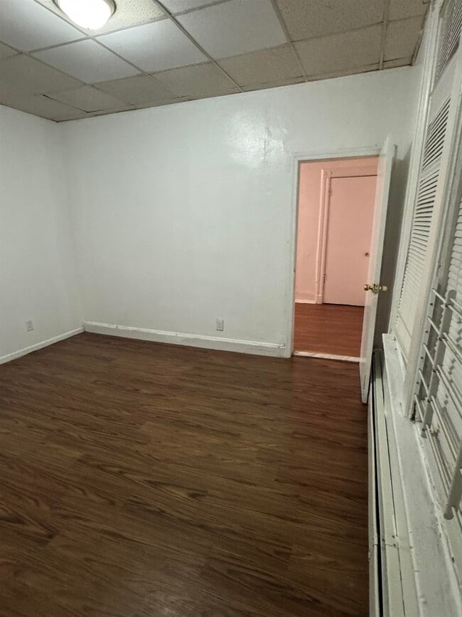 Building Photo - 1604 Central Ave