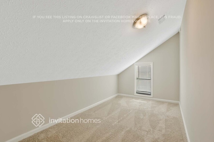 Building Photo - 1136 Norfolk Dr NW