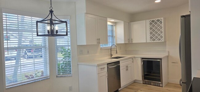 Building Photo - 13150 Green Finch Terrace