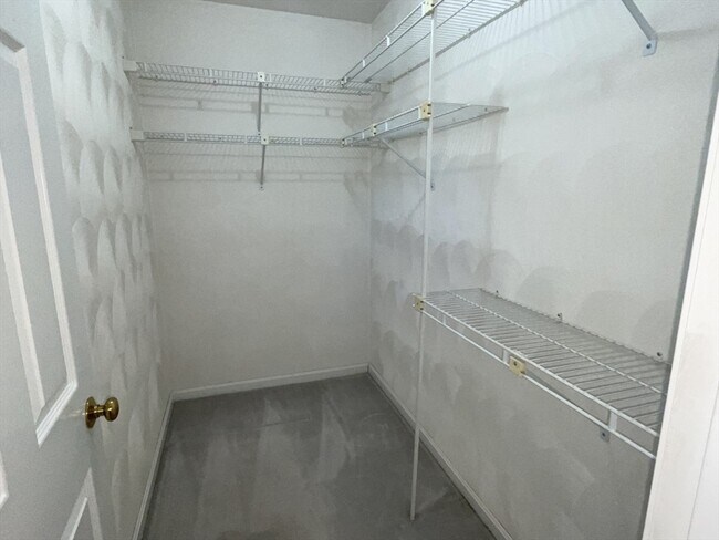 Building Photo - 45 Shawsheen Rd