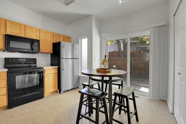 Building Photo - 9643 W Chatfield Ave