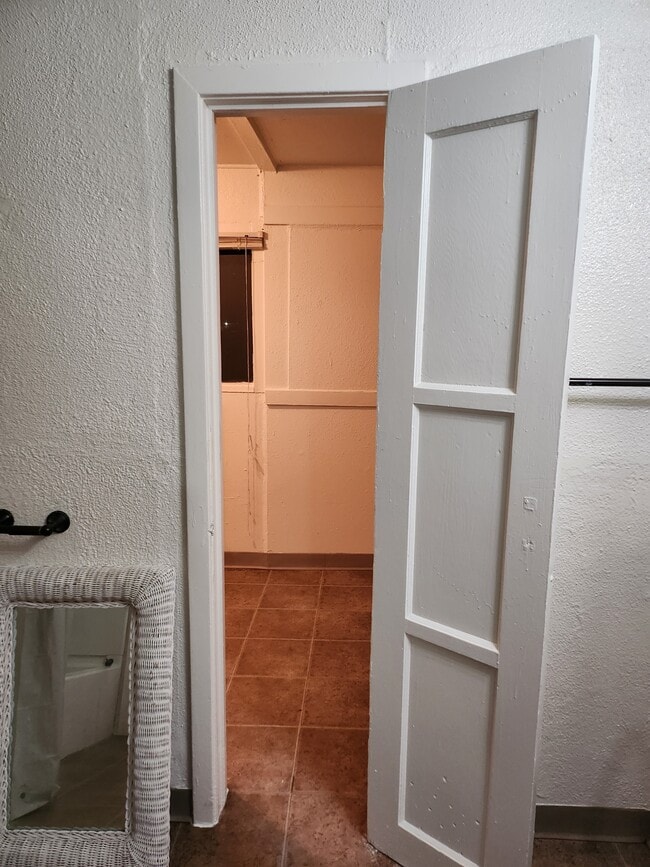 Building Photo - 2264 13th St