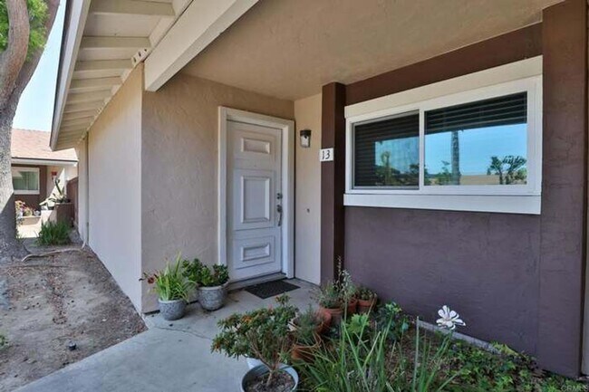 Primary Photo - Single Story Condo