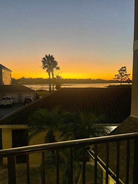 Building Photo - 2609 Emerald Lake Ct