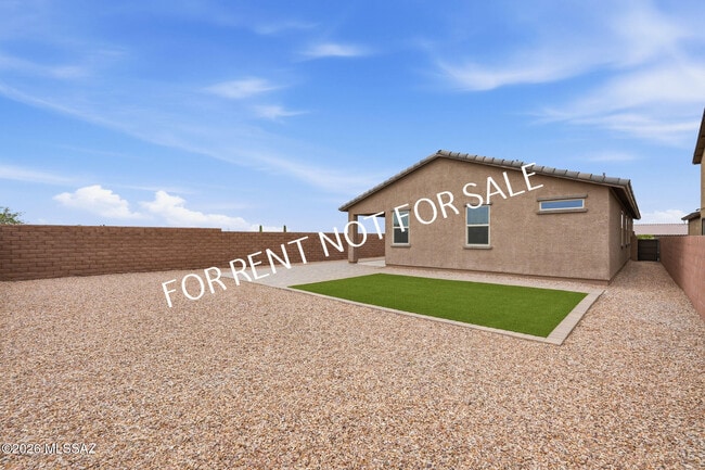 Building Photo - 8199 S Soltero Mine Dr