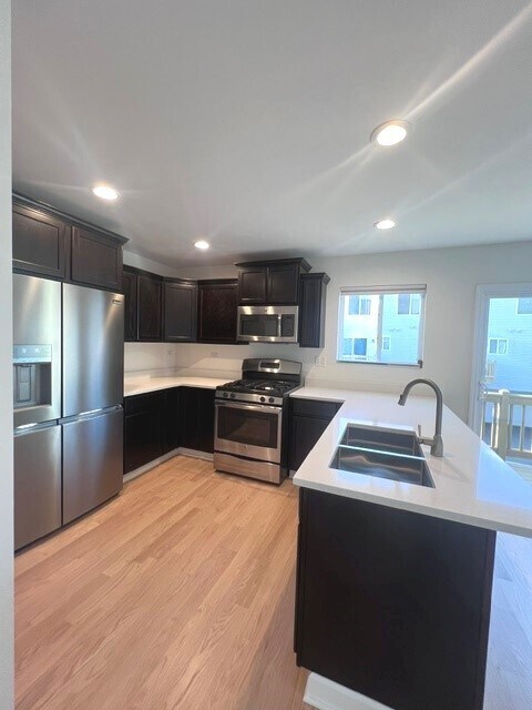Building Photo - 1716 Windward Dr