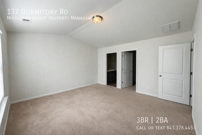 Building Photo - 137 Dormitory Rd