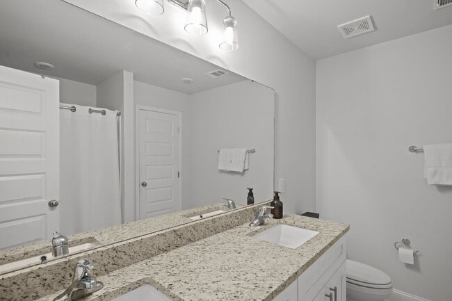 Building Photo - 495 Gov Treutlen Cir