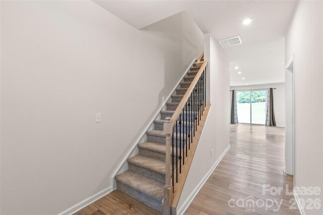 Building Photo - 5612 Axil Ln