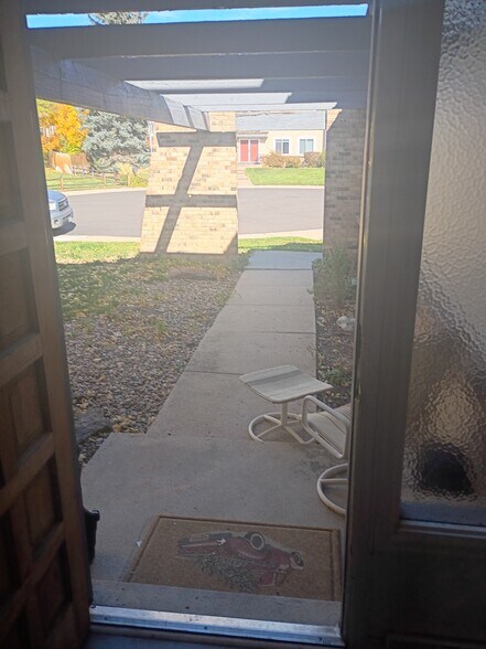 Entry - 7748 W Ken Caryl Pl