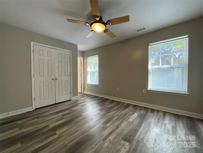 Building Photo - 5919 Pisgah Way