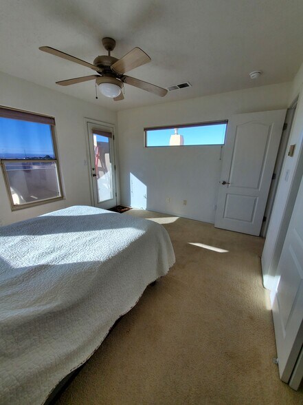 Building Photo - 12700 Desert Sky Ave NE