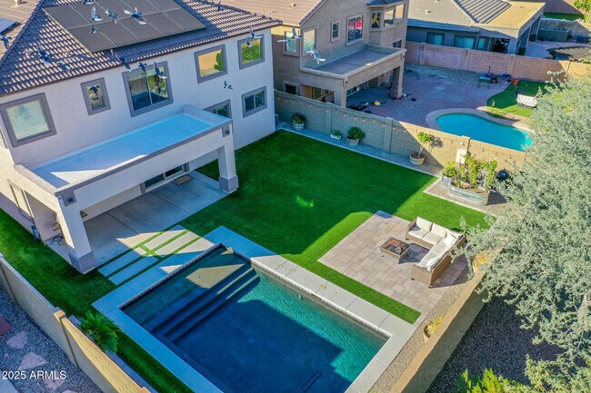 Building Photo - 4326 W Kenai Dr