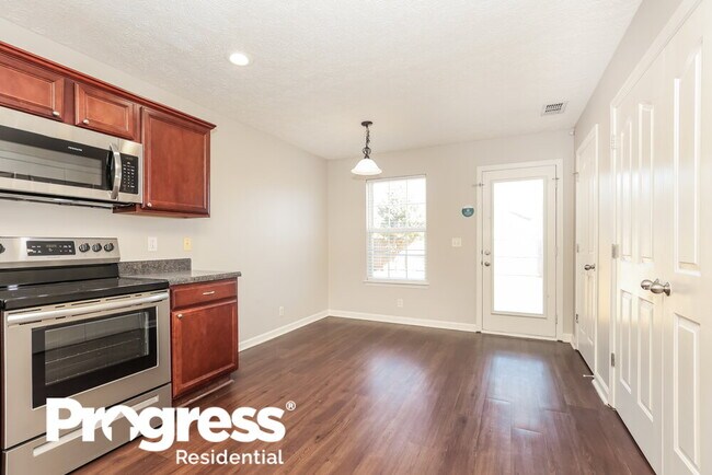 Building Photo - 1978 Odessa Ave