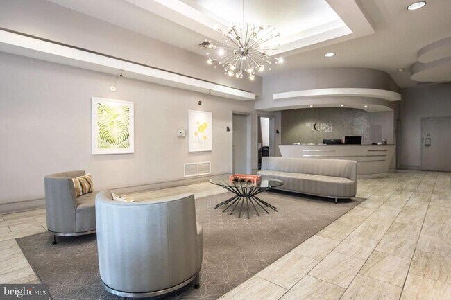 Building Photo - 3600 S Glebe Rd