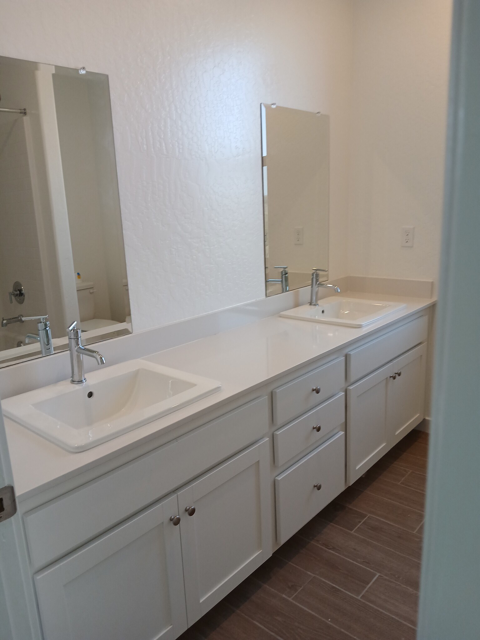 Building Photo - 1184 Atlantica Dr S