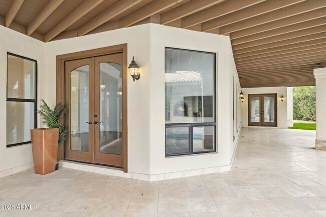 Building Photo - 8303 N 61st Pl