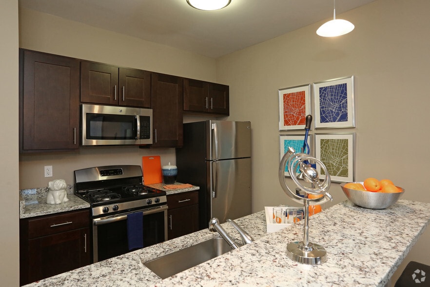 Kitchen - College and Crown - Historical Access
