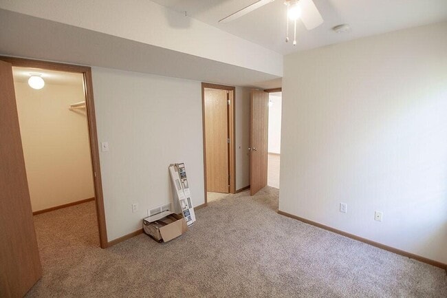 Building Photo - 1529 Bodie Dr