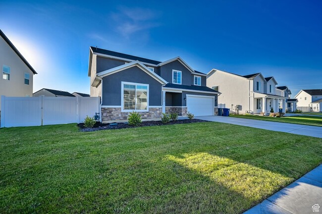 Building Photo - 1034 S 850 W